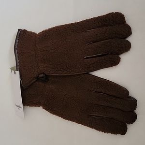Goodiellow & CO mitten gloves